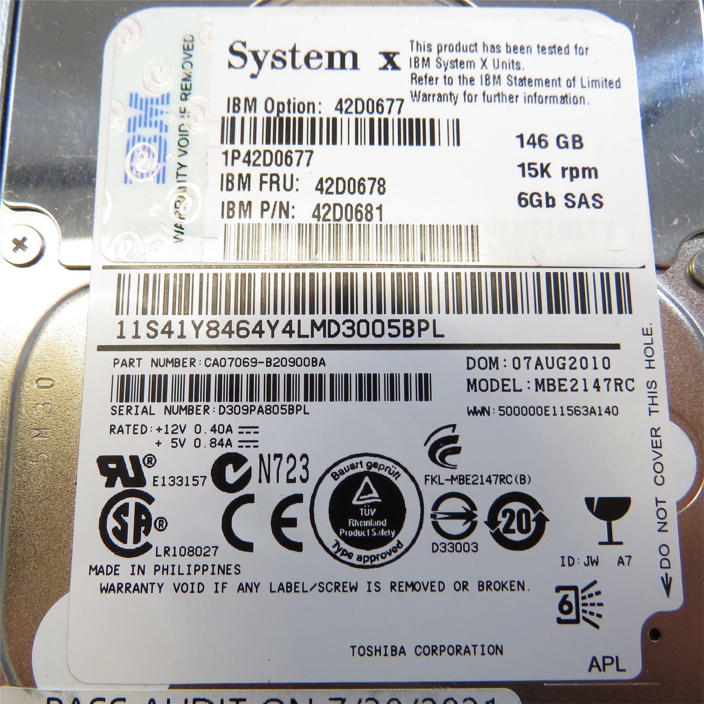 IBM 42D0678 42D0677 146GB 15K RPM 2.5" SAS 6Gbps SFF HDD Hard Drive (Refurbished)